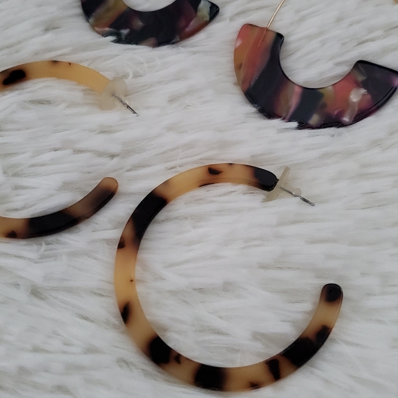 Resin Earring Bundle - Picture 2 of 3